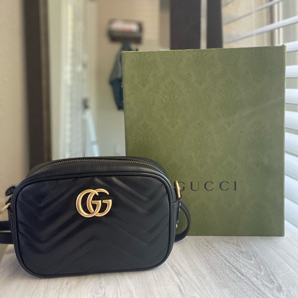 Calfskin Matelasse Mini GG Marmont Chain Shoulder Bag Black